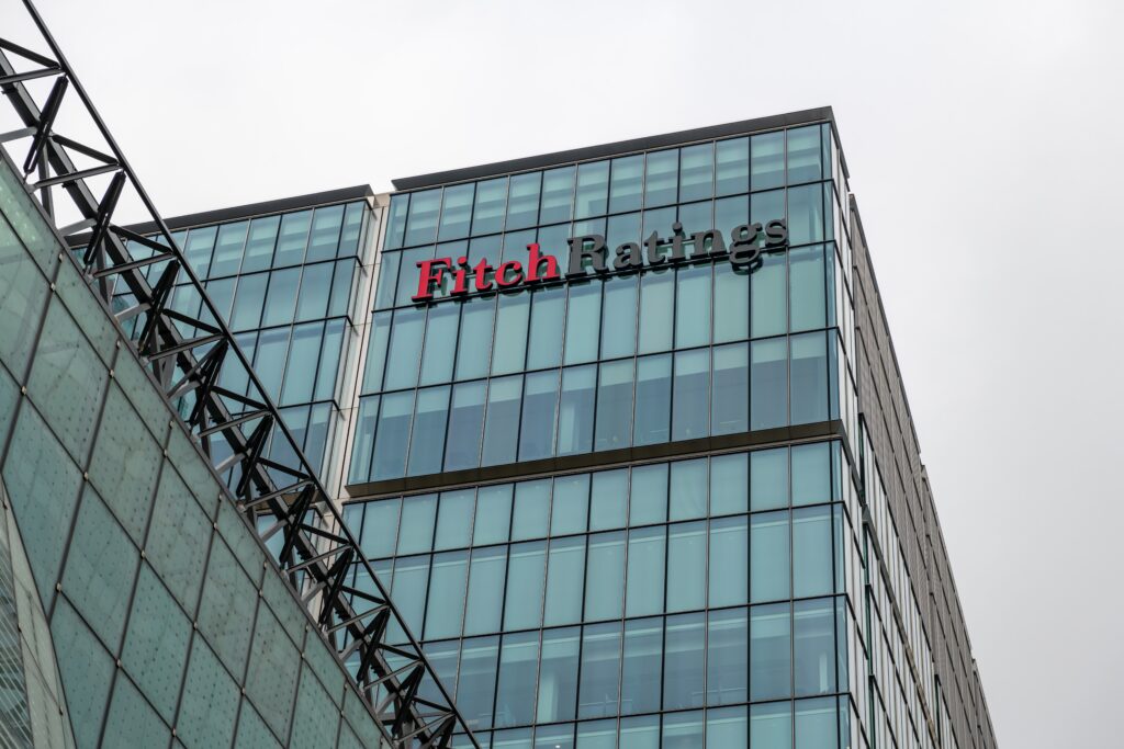 Fitch Downgrades France’s Credit Rating Amid Political Uncertainty