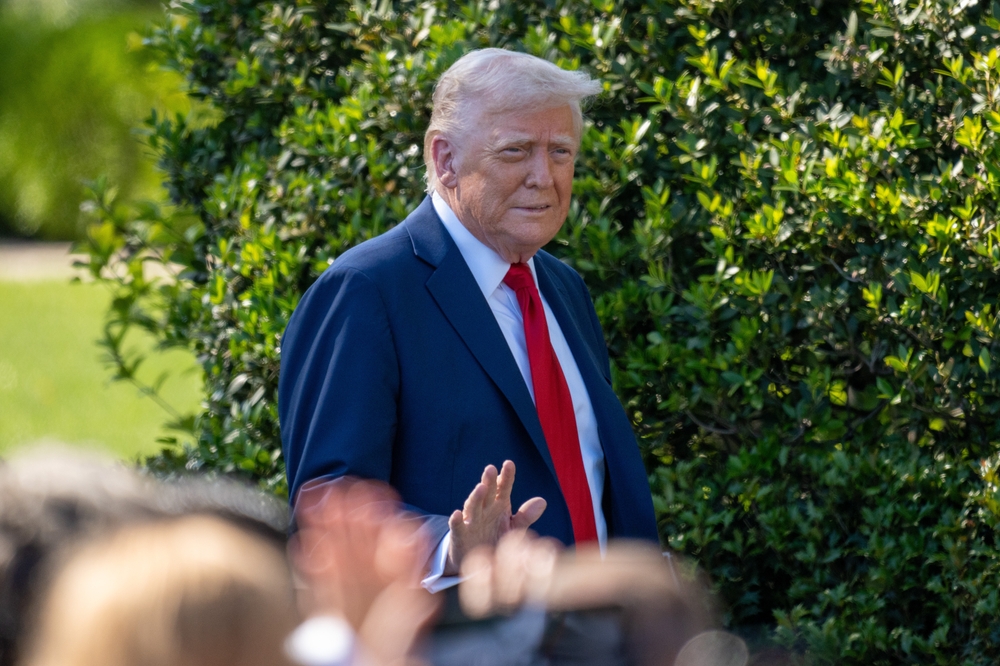 Trump signs emergency spending bill to reopen government after historic 43-day shutdown